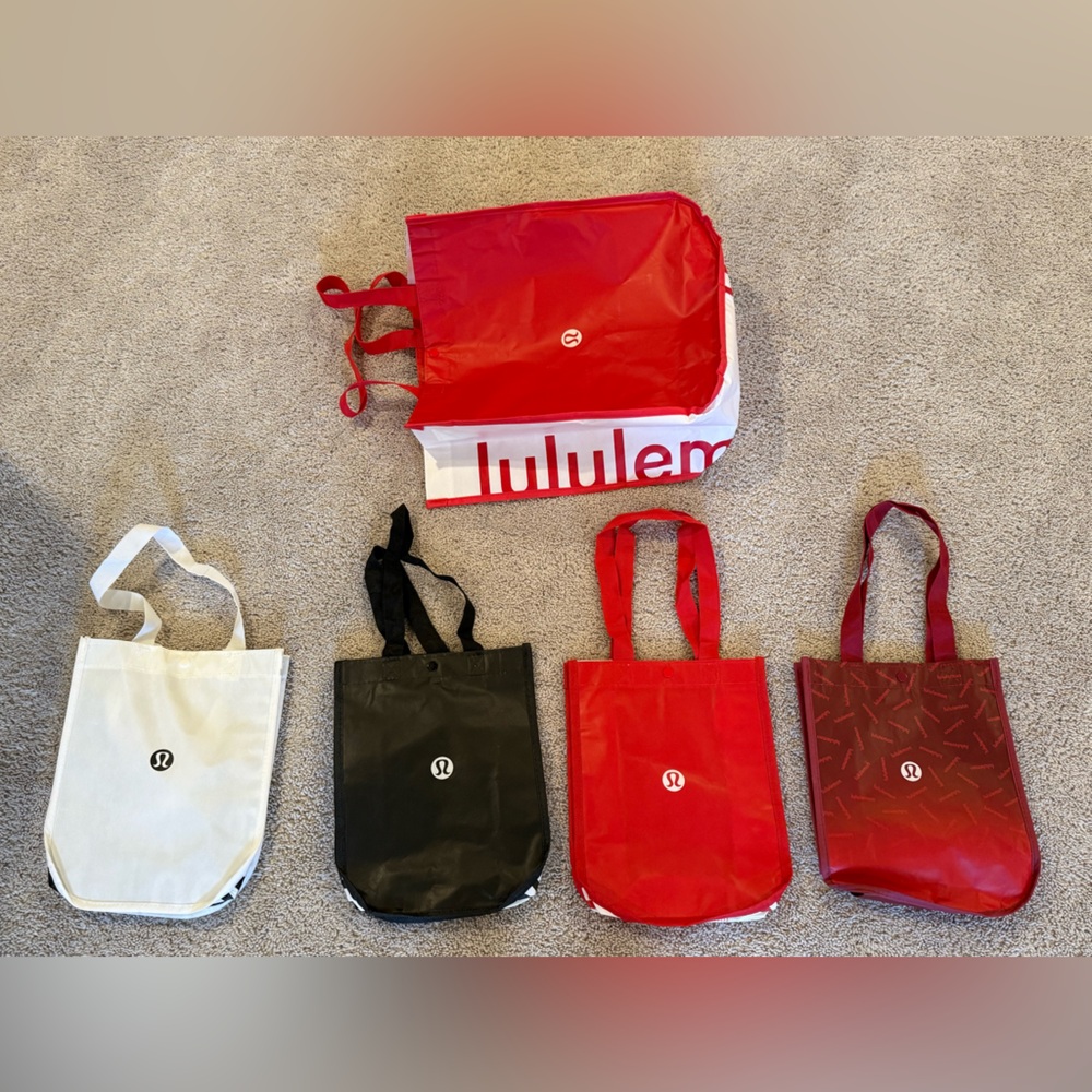 Lululemon Reusable Tote Bags Set (5)